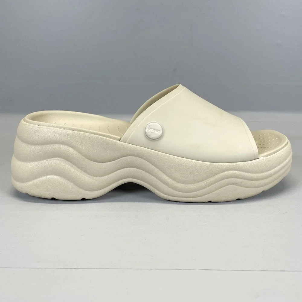 Crocs Skyline Slides Womens Size 7 Cream Platform Wedge Sandals Slip On Shoes